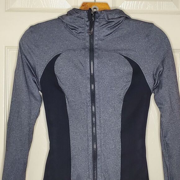 Lululemon Dance Studio Jacket III Size 2 - Picture 12 of 13